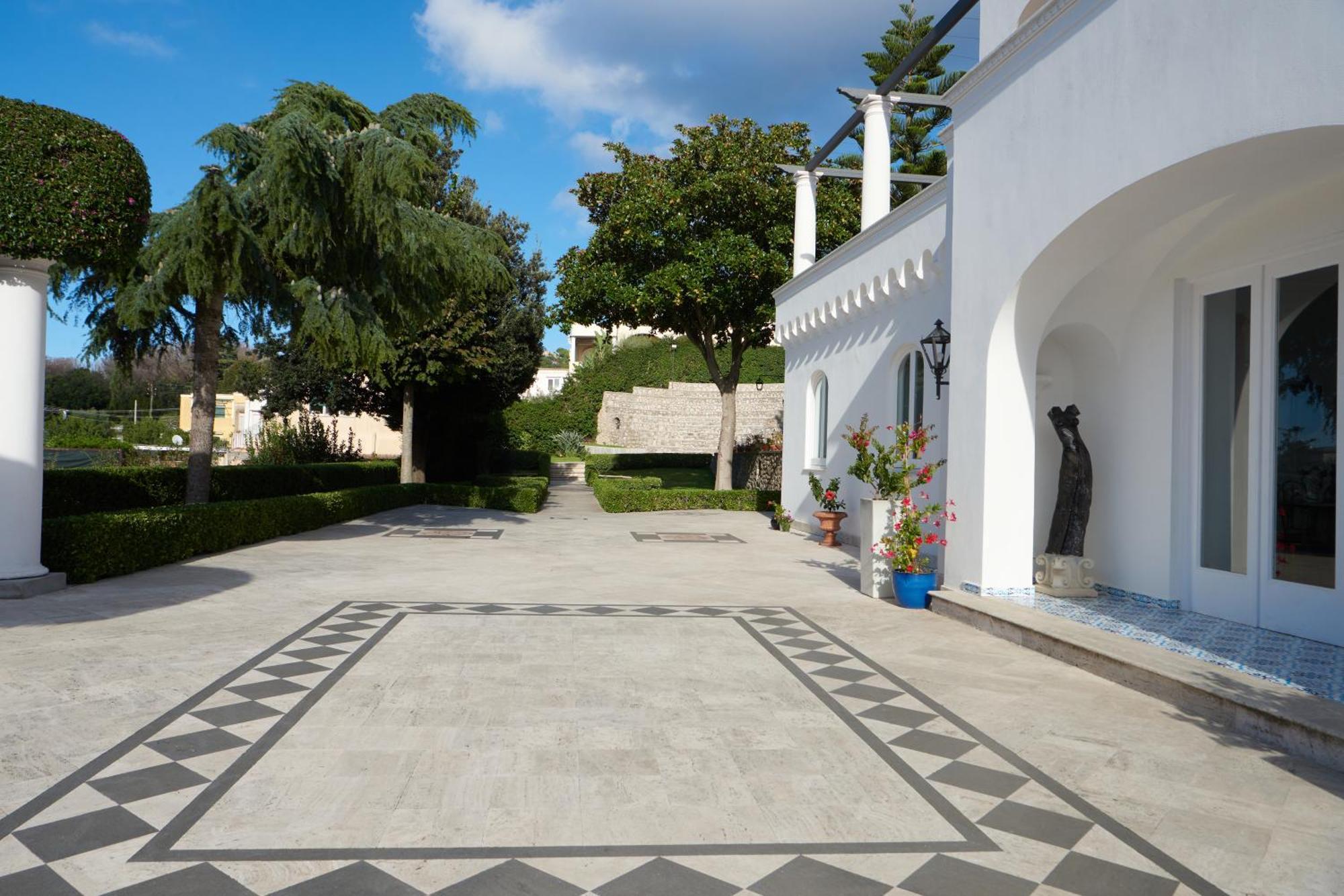 La Casa Dei Merli Капри Екстериор снимка