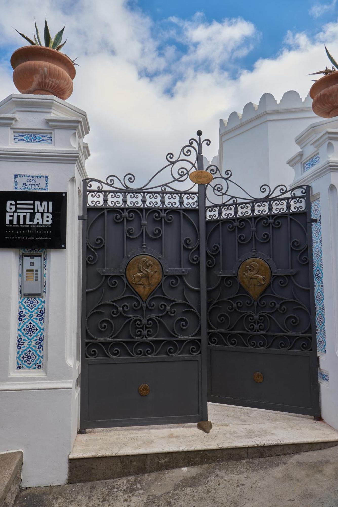 La Casa Dei Merli Капри Екстериор снимка