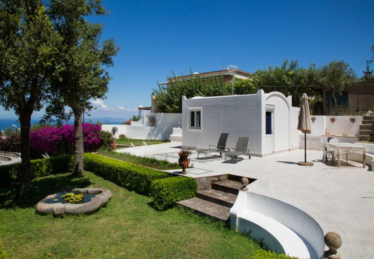La Casa Dei Merli Капри Екстериор снимка